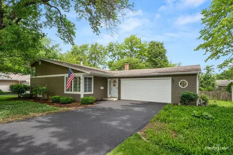 1128 Modaff Rd, Naperville, IL 60540