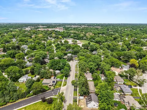 View/Area - 1128 Modaff Rd, Naperville, IL 60540 photo 4 of 6