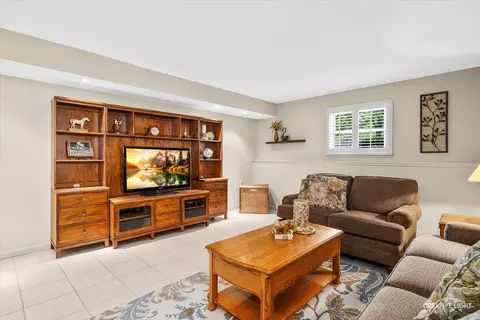 Other - 1128 Modaff Rd, Naperville, IL 60540 photo 4 of 6