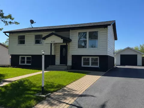 261 Butternut Dr, Bolingbrook, IL 60440