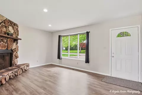 Living - 213 Windridge Dr, Mchenry, IL 60050 photo 1 of 4