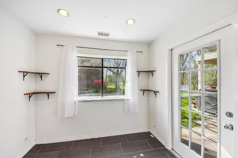 Other - 170 Grove Ave #B, Des Plaines, IL 60016 photo 1 of 2