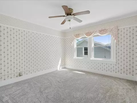 Bedroom - 2206 6th St, Moline, IL 61265 photo 6 of 7