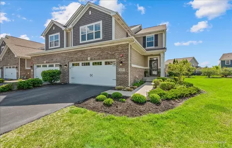 16207 W Switch Grass Rd, Lockport, IL 60441