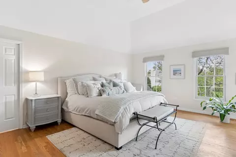 Bedroom - 2523 Skylane Dr, Naperville, IL 60564 photo 1 of 3