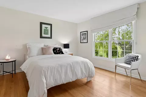 Bedroom - 2523 Skylane Dr, Naperville, IL 60564 photo 2 of 3