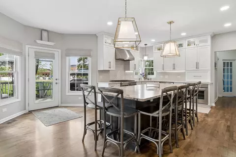 Kitchen - 2523 Skylane Dr, Naperville, IL 60564 photo 4 of 6