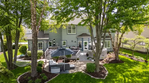 Exterior - 2523 Skylane Dr, Naperville, IL 60564 photo 11 of 12