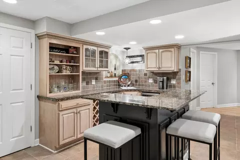 Kitchen - 2523 Skylane Dr, Naperville, IL 60564 photo 6 of 6