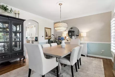 Dining - 2523 Skylane Dr, Naperville, IL 60564 photo 3 of 3