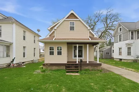 323 Douglas Ave, Dixon, IL 61021