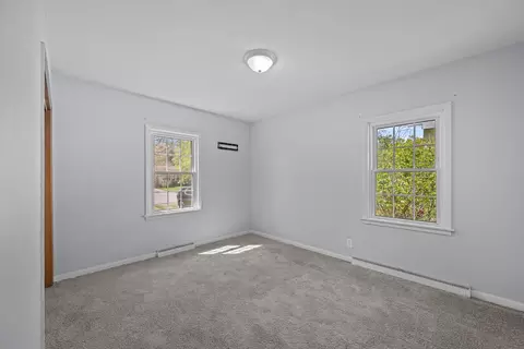 Bedroom - 3820 15th St A, Moline, IL 61265 photo 3 of 7