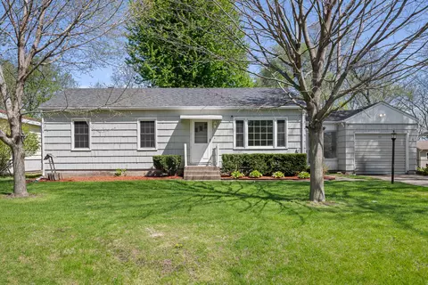 Exterior - 3820 15th St A, Moline, IL 61265 photo 1 of 9