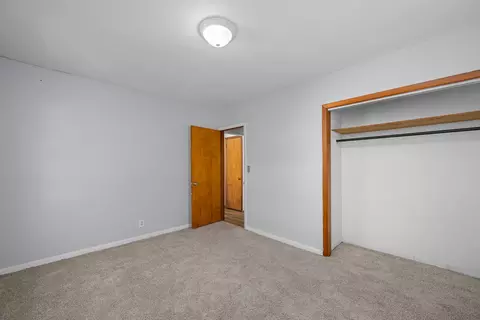 Bedroom - 3820 15th St A, Moline, IL 61265 photo 4 of 7