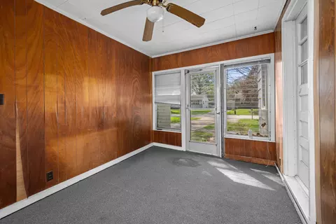 Exterior - 3820 15th St A, Moline, IL 61265 photo 5 of 9