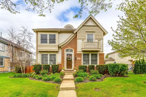 1590 Fielding Dr, Glenview, IL 60026