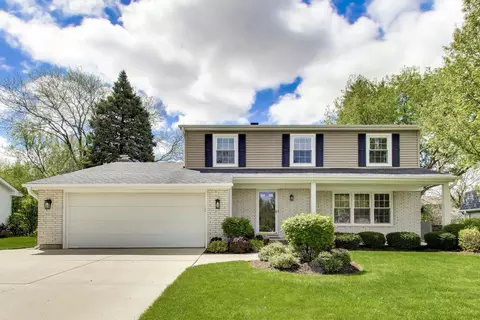 1113 Dawes St, Libertyville, IL 60048