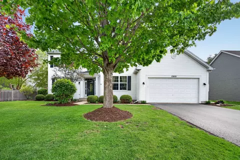 Exterior - 13809 Trillium Ln, Plainfield, IL 60544 photo 3 of 13