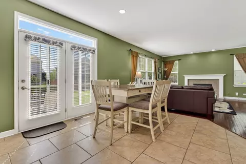 Dining - 13809 Trillium Ln, Plainfield, IL 60544 photo 1 of 2