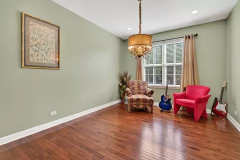 Living - 13809 Trillium Ln, Plainfield, IL 60544 photo 6 of 7