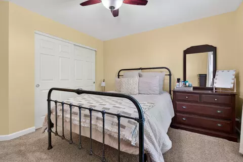 Bedroom - 13809 Trillium Ln, Plainfield, IL 60544 photo 6 of 10