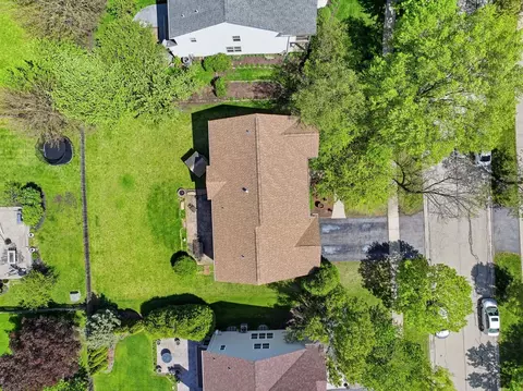 View/Area - 2174 Muirfield Trl, Bolingbrook, IL 60490 photo 2 of 5