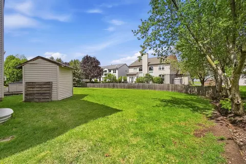 Exterior - 2174 Muirfield Trl, Bolingbrook, IL 60490 photo 6 of 6
