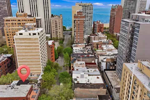 View/Area - 22 E Division St #1, Chicago, IL 60610 photo 1 of 3