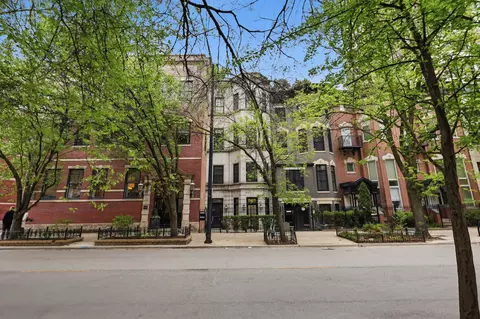 Exterior - 22 E Division St #1, Chicago, IL 60610 photo 11 of 11