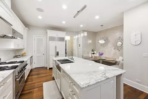 Kitchen - 22 E Division St #1, Chicago, IL 60610 photo 2 of 9