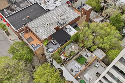 View/Area - 22 E Division St #1, Chicago, IL 60610 photo 2 of 3