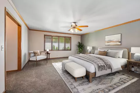 Bedroom - 526 N 3rd Ave, Des Plaines, IL 60016 photo 1 of 6