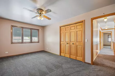 Bedroom - 526 N 3rd Ave, Des Plaines, IL 60016 photo 5 of 6