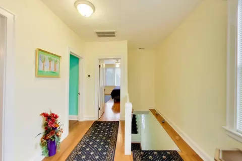 Entry Way - 940 W Grant Dr, Des Plaines, IL 60016 photo 3 of 5