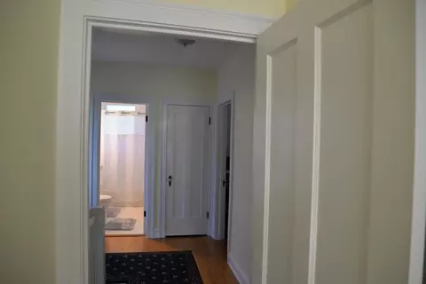 Entry Way - 940 W Grant Dr, Des Plaines, IL 60016 photo 5 of 5