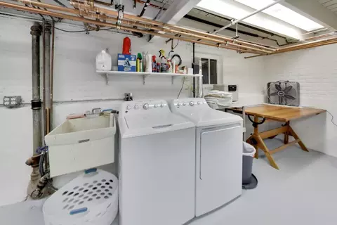 Other - 940 W Grant Dr, Des Plaines, IL 60016 photo 16 of 20
