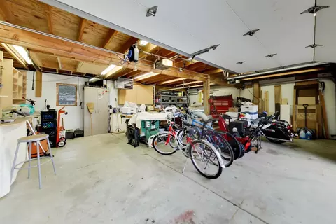 Other - 940 W Grant Dr, Des Plaines, IL 60016 photo 18 of 20