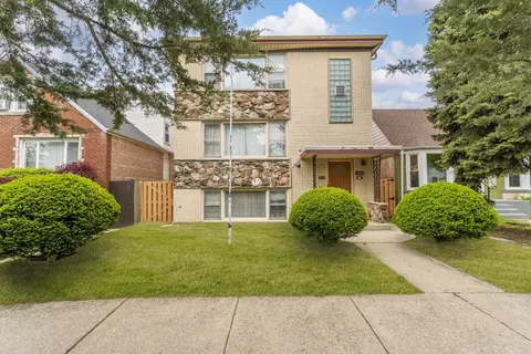 2826 N 72nd Ct, Elmwood Park, IL 60707