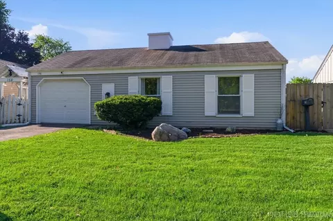 156 Tealwood Rd, Montgomery, IL 60538