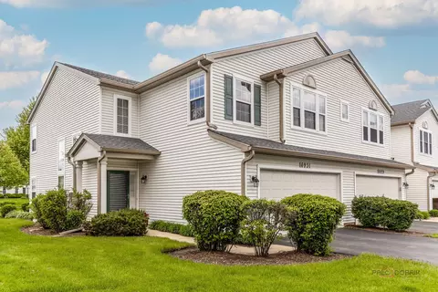 Exterior - 6931 Creekside Dr, Plainfield, IL 60586 photo 5 of 10