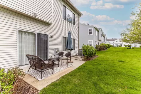 Exterior - 6931 Creekside Dr, Plainfield, IL 60586 photo 8 of 10