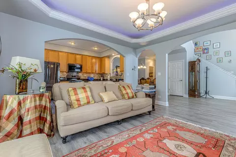 Living - 6931 Creekside Dr, Plainfield, IL 60586 photo 3 of 4