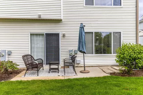 Exterior - 6931 Creekside Dr, Plainfield, IL 60586 photo 7 of 10