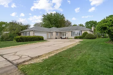 13747 S 88th Ave, Orland Park, IL 60462