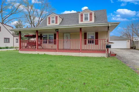14325 Kilbourne Ave, Midlothian, IL 60445