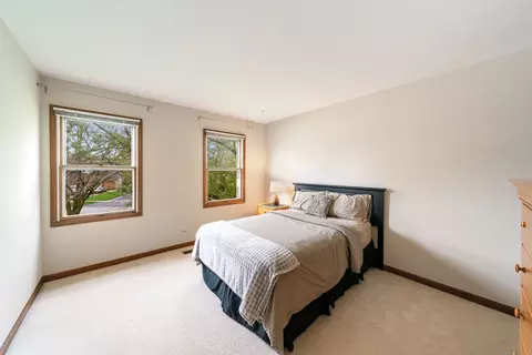 Bedroom - 2405 Cimarron Ct, Naperville, IL 60565 photo 5 of 5