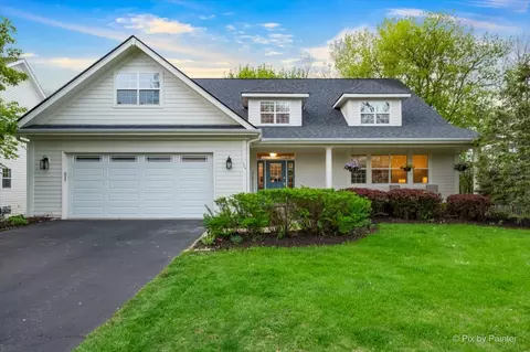 524 Tower Pl, Fox River Grove, IL 60021
