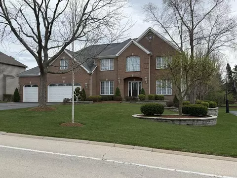 3621 Bunker Hill Dr, Algonquin, IL 60102
