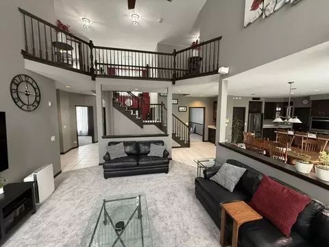Living - 3621 Bunker Hill Dr, Algonquin, IL 60102 photo 1 of 2