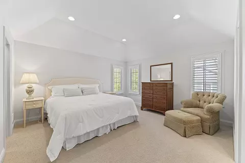 Bedroom - 126 Millstone Rd, Deerfield, IL 60015 photo 3 of 5